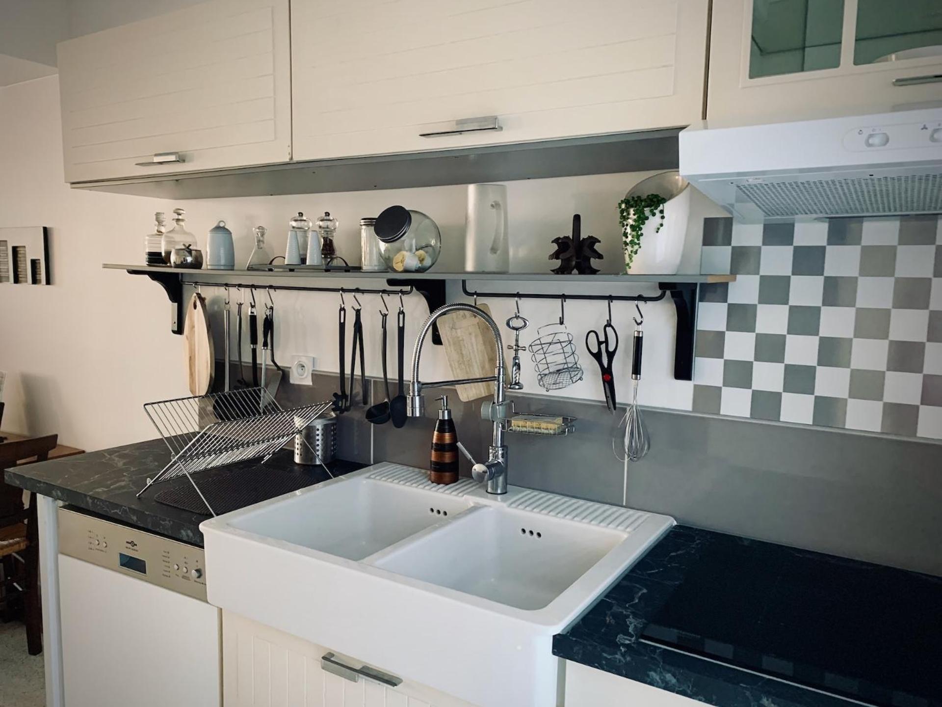 Les Sardinieres Apartment *