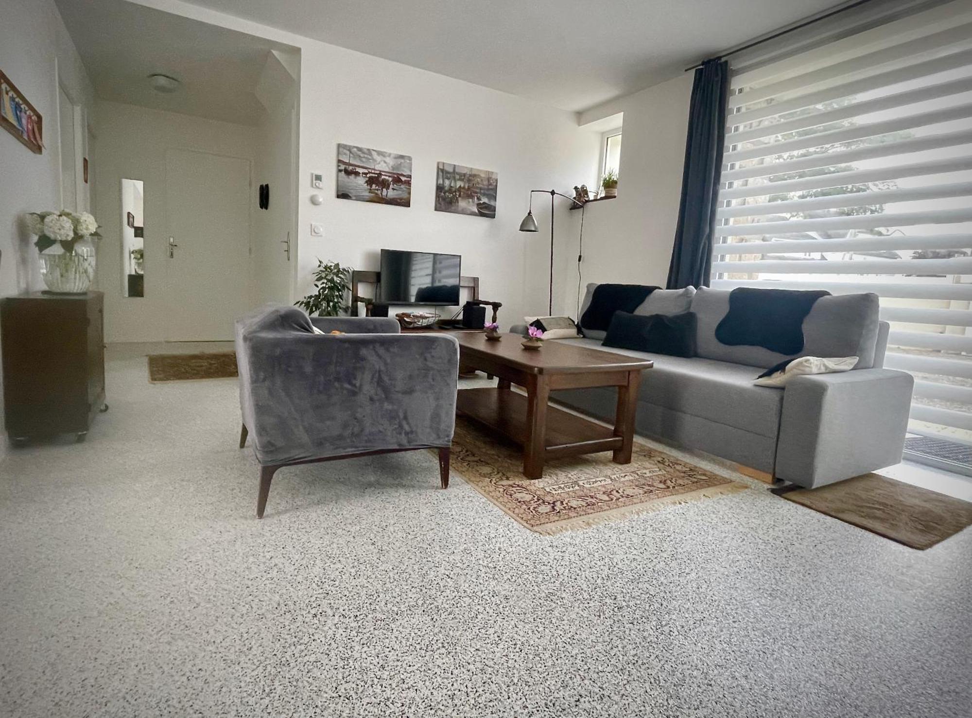 Les Sardinieres Apartment *